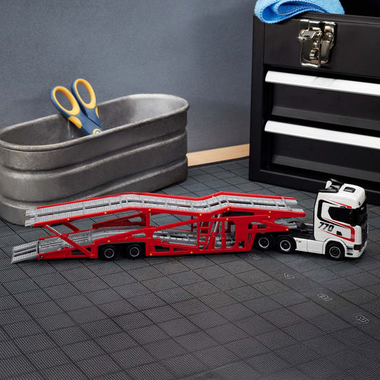 Hot Wheels Elite 64 – Scania 770 S Tractor-Trailer